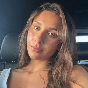 Meet your Posher, Sabrina